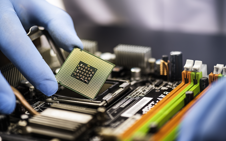 Nearly $53 Billion in Federal Funding Could Revive the U.S. Computer Chip Industry